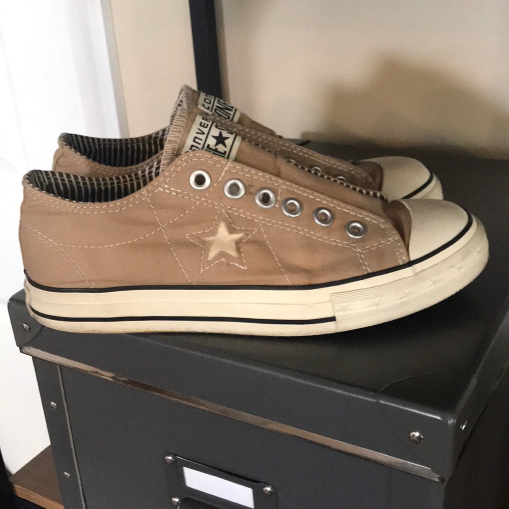 Converse slip on tennis shoes